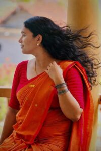 ഉന്മാദിനികളായപെണ്ണുങ്ങൾ